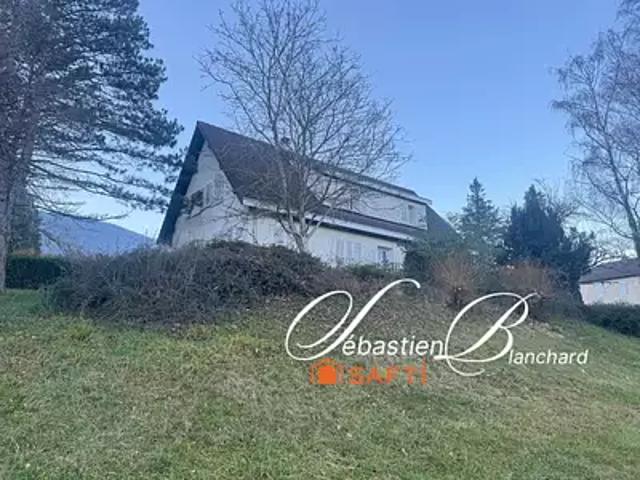 Chanay 01420 Achat / Vente maison 8 pièces t8