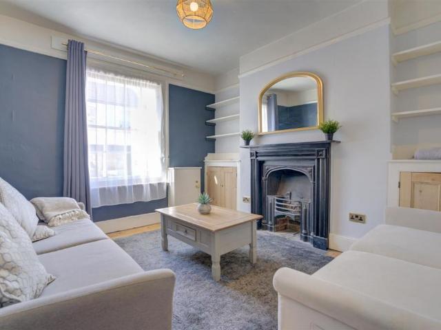 Chandos Street, Leamington Spa, CV32 5 bed terraced house to rent £3,250 pcm £750 pw