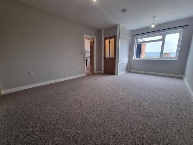 Chandag Road, Keynsham, Bristol