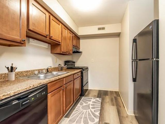 Chandler Commons Apartments 3 Bedroom Apartment for Rent at 6592 Steinway Dr, Reynoldsburg, OH 43068