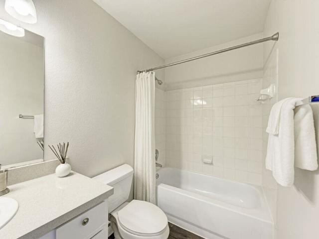 Chandler Creek Apartments 3 Bedroom Apartment for Rent at 2700 N A W Grimes Blvd, Round Rock, TX 78665 Meadows at Chandler Creek