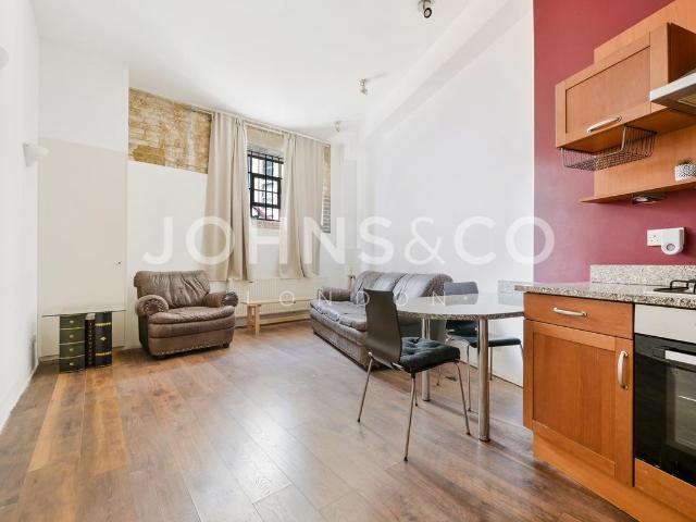 Chandlery House, Gowers Walk, Wapping E1, 2 bed flat to rent, £2,550 pcm | PrimeLocation