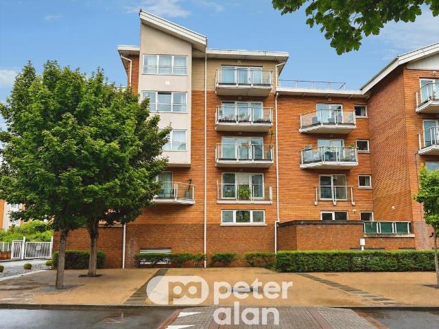 Chandlery Way, CARDIFF, CF10 2 bed apartment to rent £1,450 pcm £335 pw