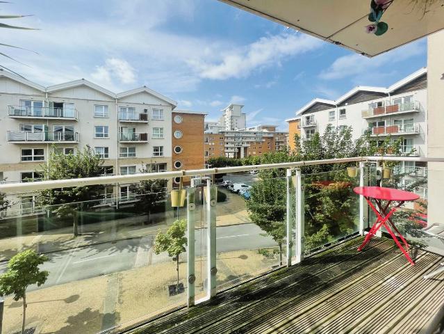 Chandlery Way, Cardiff CF10, 2 bed flat to rent, £1,500 pcm | PrimeLocation