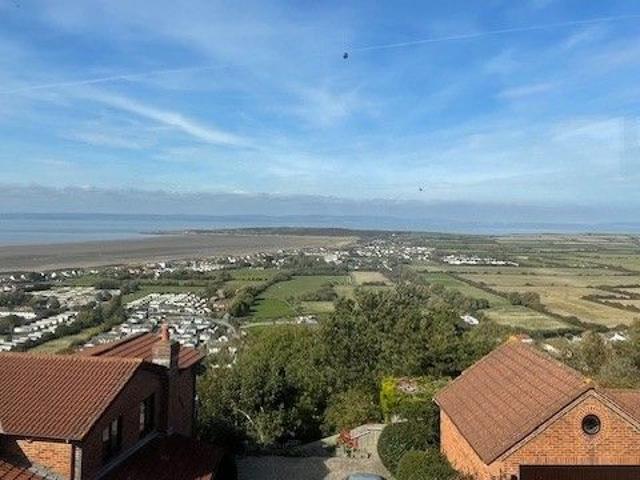 Channel Court, Weston Super Mare BS22, 2 bed flat to rent, £1,100 pcm | PrimeLocation