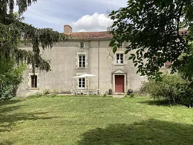 Chantonnay 85110 Achat / Vente maison