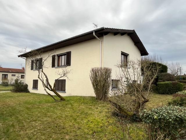 CHANTEHEUX PAVILON SUR SOUS SOL. 5 CHAMBRES. 1300 M² DE TERRAIN