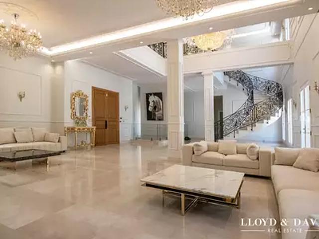 Chantilly 60500 Achat / Vente maison 12 pièces t12 piscine