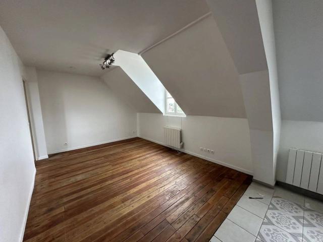 Chantilly Centre Ville 760 € CC