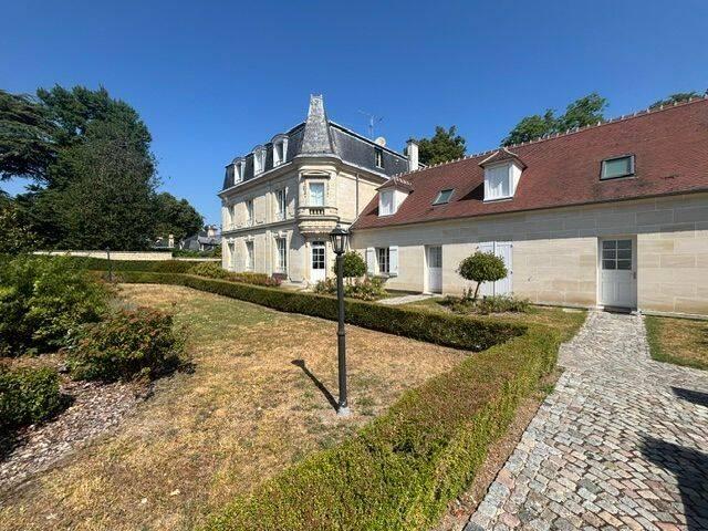 CHANTILLY CENTRE