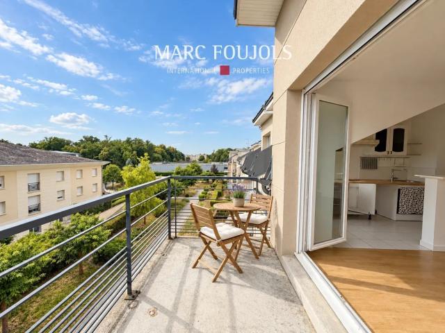 Chantilly Appartement 2 pièces avec balcon dernier étage P. 48m² Chantilly