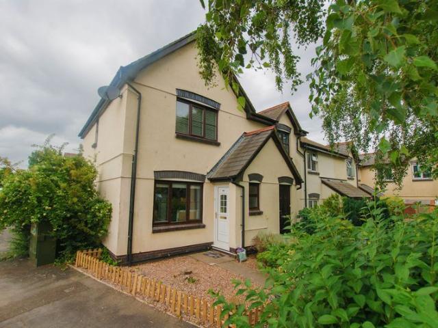 Chantry Meadow, Exeter EX2, 3 bed end terrace house to rent, £1,300 pcm | PrimeLocation