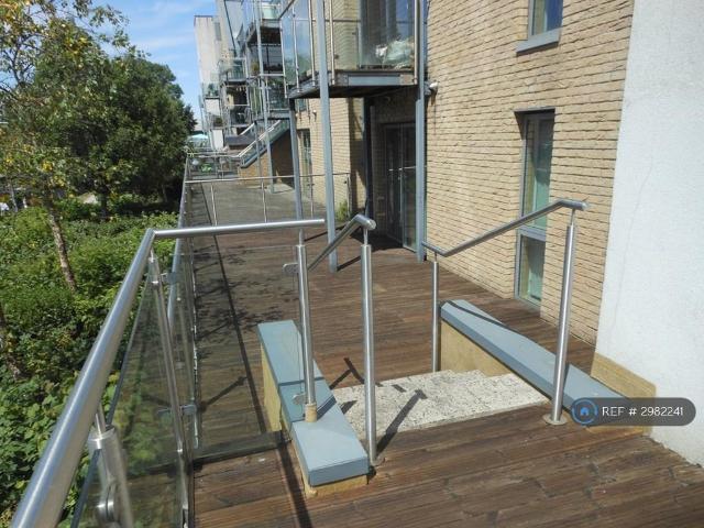 Chantry Close, West Drayton, UB7 1 bed flat to rent £1,495 pcm £345 pw