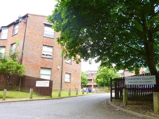 Chantry Court, Woods Avenue, Hatfield AL10, 2 bed flat to rent, £1,450 pcm | PrimeLocation