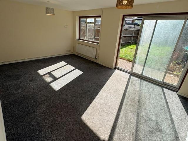 Chantry Lane, London Colney, St. Albans, AL2 1JT