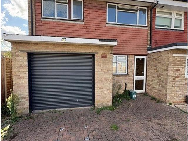 Chantry Lane, London Colney, St. Albans AL2, 3 bed semi detached house to rent, £2,000 pcm | PrimeLocation