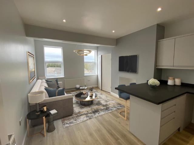 Chantrey Road, Woodseats, Sheffield S8, 2 bed flat to rent, £850 pcm | PrimeLocation