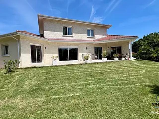 Chapareillan 38530 Achat / Vente maison 6 pièces t6 parking