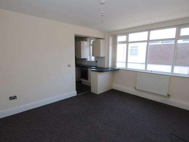 Chapel Chambers, Chapel Street. 2 bed apartment to rent £895 pcm £207 pw
