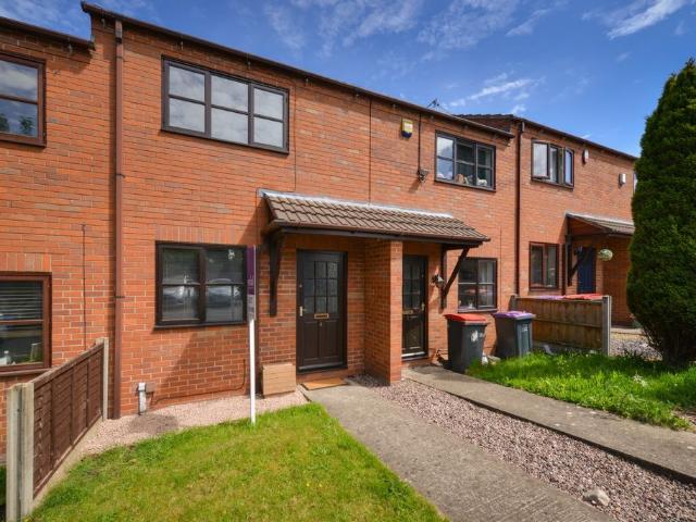 Chapel Grove, Wrockwardine Wood TF2, 2 bed terraced house to rent, £825 pcm | PrimeLocation