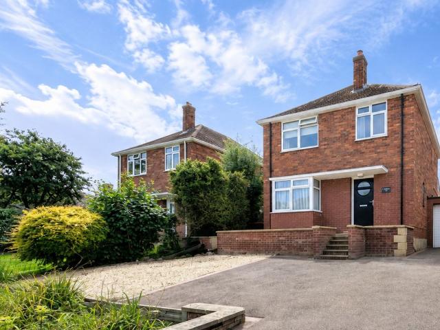 Chapel Lane, Woodmancote GL52, 3 bed detached house to rent, £1,700 pcm | PrimeLocation