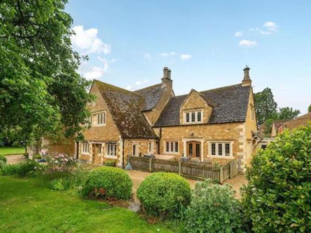 Chapel Lane, Wymondham, 6 Bedroom Detached