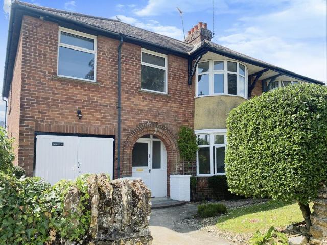 Chapel Lane, Banbury OX15 4 bed semi detached house to rent £2,100 pcm £485 pw