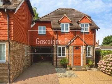 Chapel Lane, Godalming GU8, 2 bed property to rent, £2,000 pcm | PrimeLocation