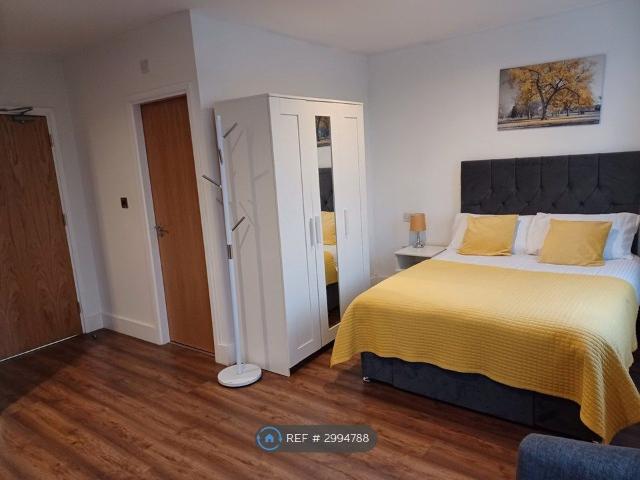 Chapel St, Stafford ST16, 1 bed flat to rent, £690 pcm | PrimeLocation