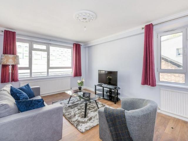 Chapel Street, Marylebone, London, NW1 3 bed flat to rent £4,334 pcm £1,000 pw