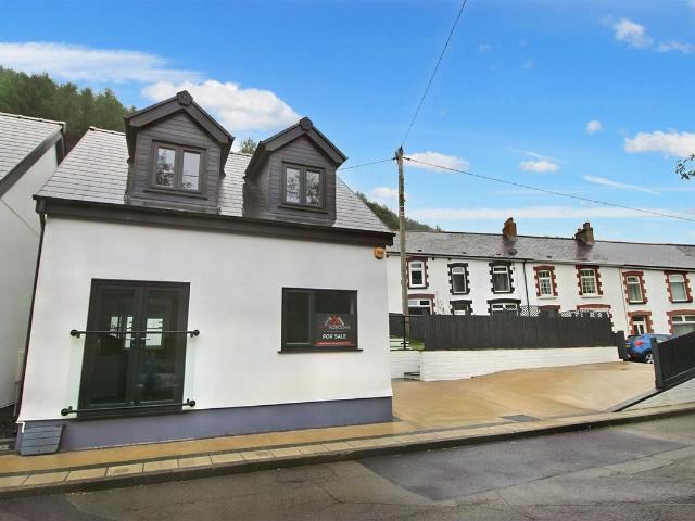 Chapel Street, Deri, Bargoed CF81, 2 bed detached house to rent, £775 pcm | PrimeLocation