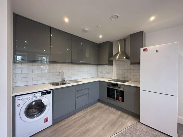 Chapel Street, Flat 10 Orion House, Luton LU1, 1 bed property to rent, £1,000 pcm | PrimeLocation