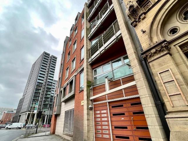 Chapel Street, Salford M3, 2 bed flat to rent, £1,199 pcm | PrimeLocation