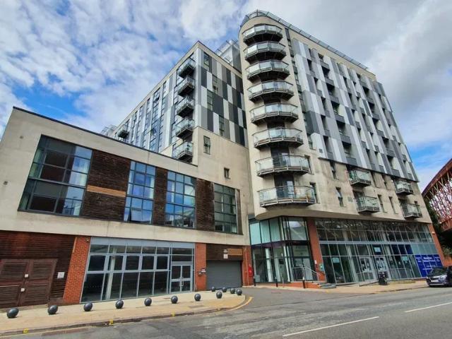 Chapel Street, Salford M3, 2 bed flat to rent, £1,195 pcm | PrimeLocation