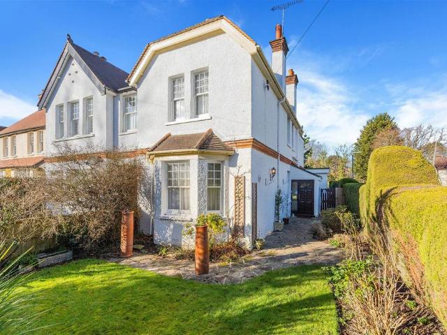 Chapel Road, Tadworth 4 bed semi detached house to rent £3,250 pcm £750 pw