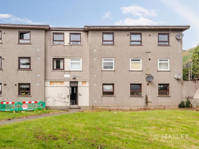 Chapelle Crescent, Tillicoultry FK13, 3 bed flat to rent, £795 pcm | PrimeLocation