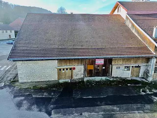 Chapelle d'Huin 25270 Achat / Vente maison 5 pièces t5 au dernier étage