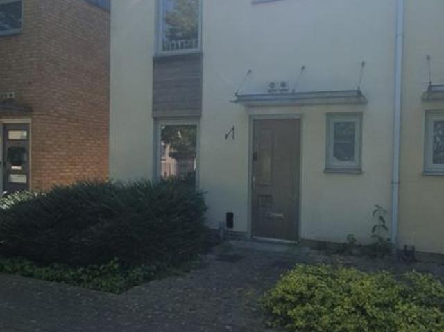 Chapman Court, Dartford DA1, 2 bed terraced house to rent, £1,500 pcm | PrimeLocation