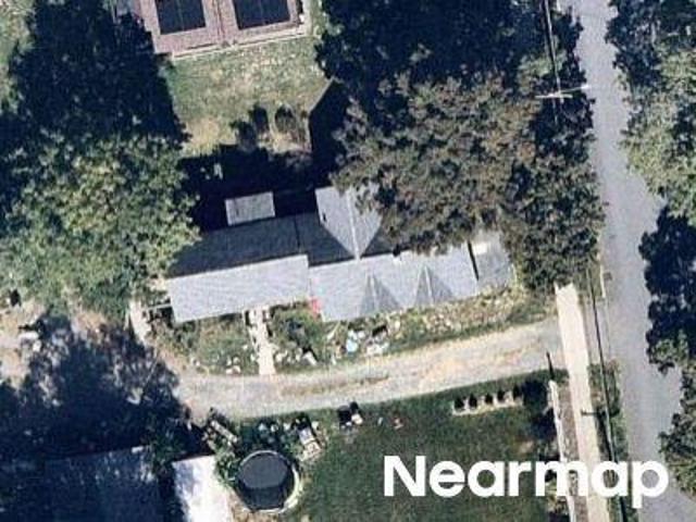 Chapman St