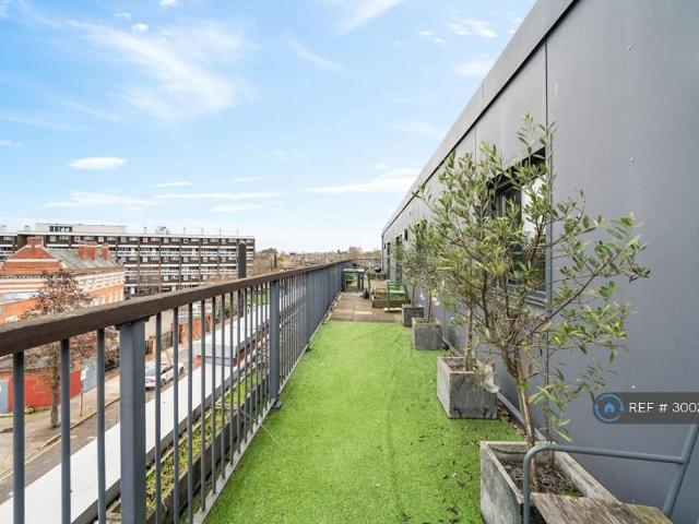 Chapter House, London, E2 2 bed flat to rent £3,500 pcm £808 pw