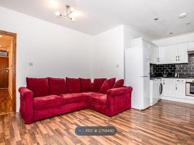 Chapter St, London SW1P, 2 bed flat to rent, £2,300 pcm | PrimeLocation