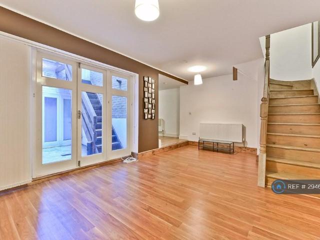 Chapter Street, Pimlico, SW1P 1 bed flat to rent £2,300 pcm £531 pw