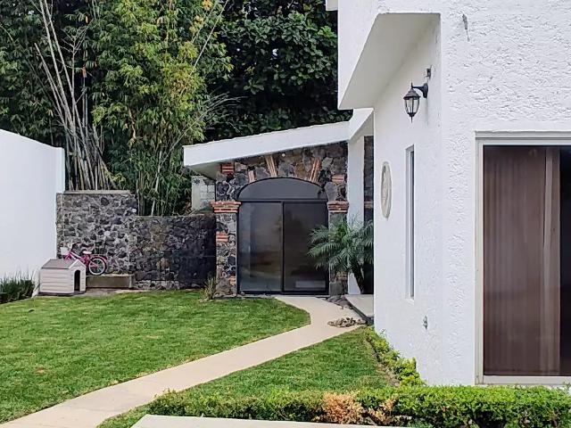 CHAPULTEPEC CUERNAVACA CASA EN RENTA EN PRIVADA CON VIGILANCIA