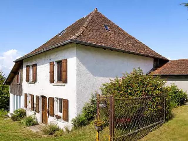 Charancieu 38490 Achat / Vente maison 8 pièces t8 jardin cave