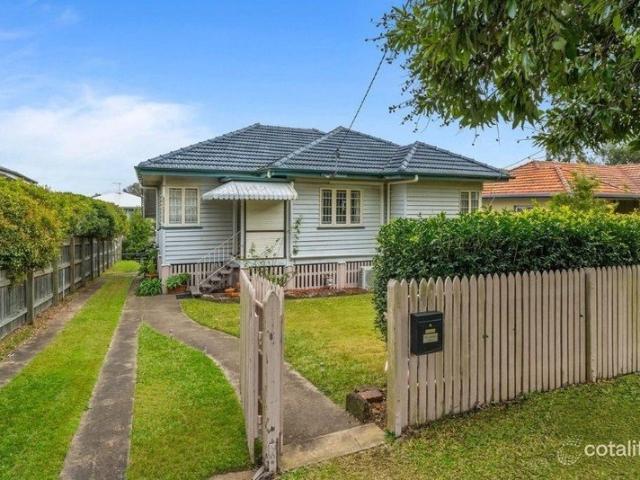 Character 3 bedroom home in Prime Location