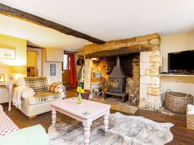 Character cottage in the heart of the sought after village of Longborough