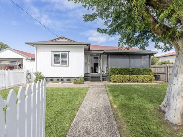 Character Cottage, Modern Comfort, Unbeatable West Mackay Lifestyle