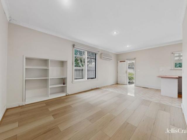 Character, Comfort and Convenience in the Heart of Essendon