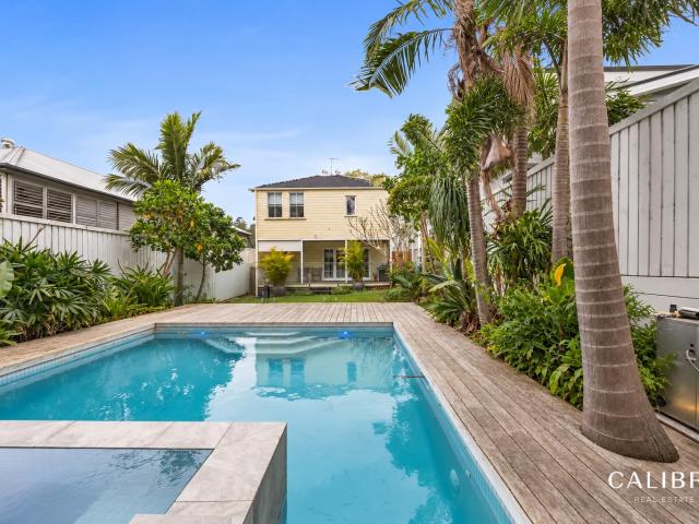 character, comfort and a pool in popular ashgrove