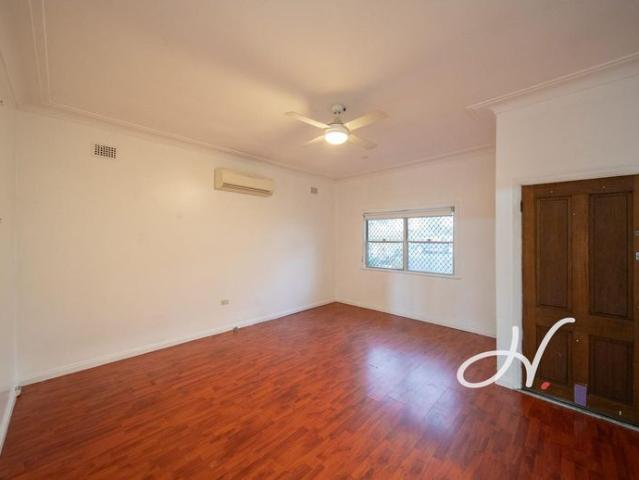 Character, Comfort and Space: 42 Charlotte Street, Wallsend